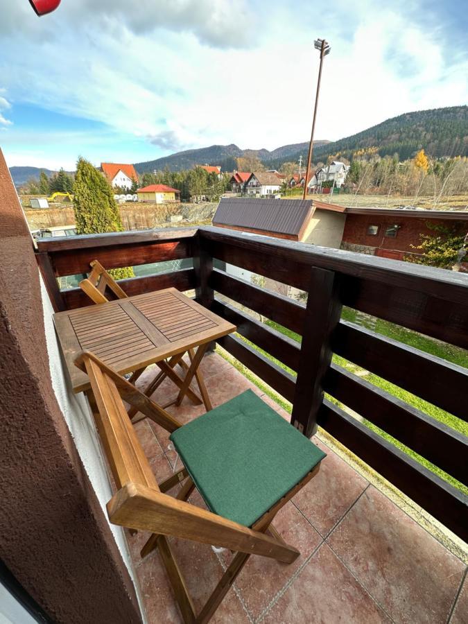 Casa Rares Буштени Экстерьер фото
