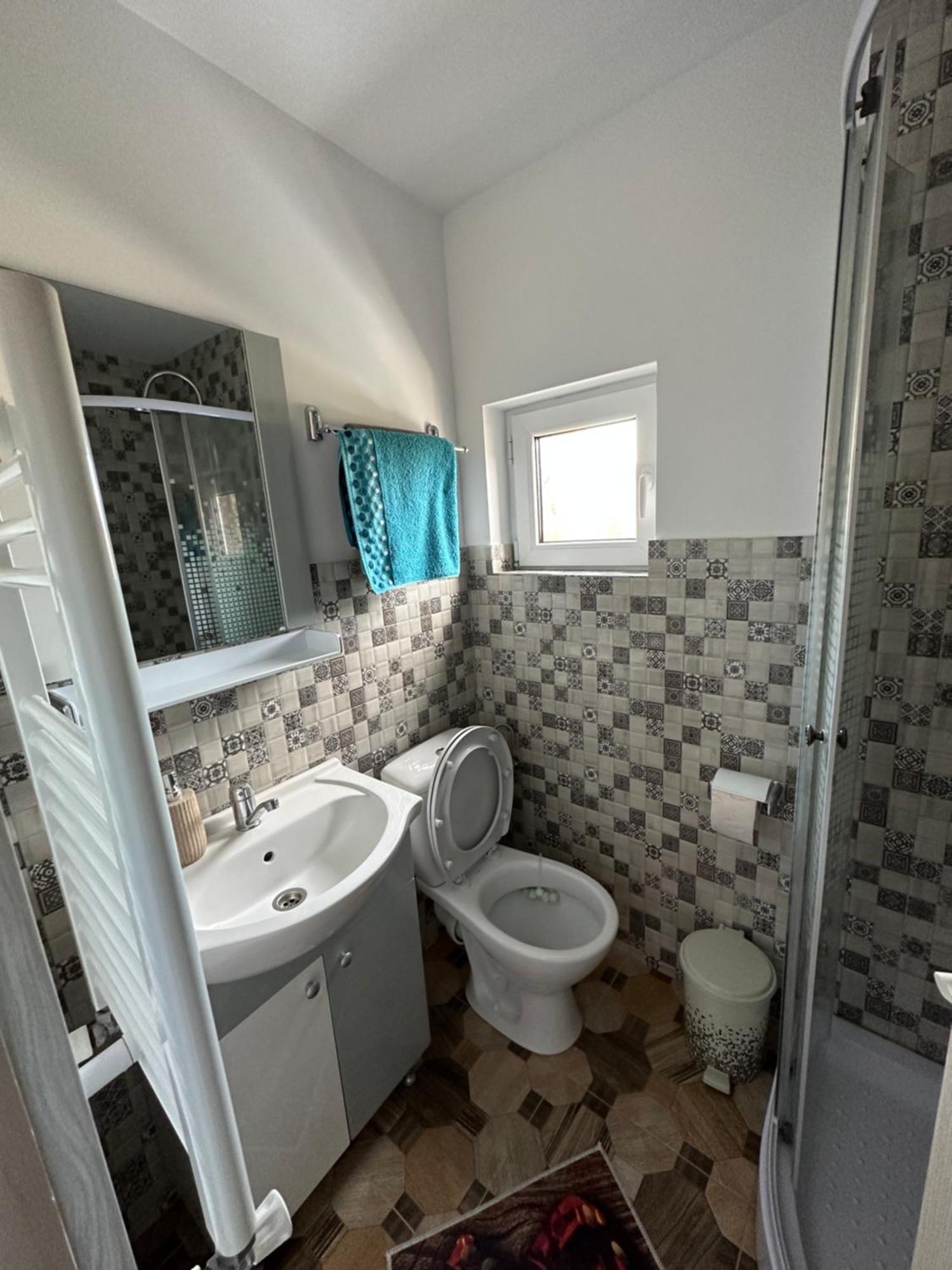 Casa Rares Буштени Номер фото